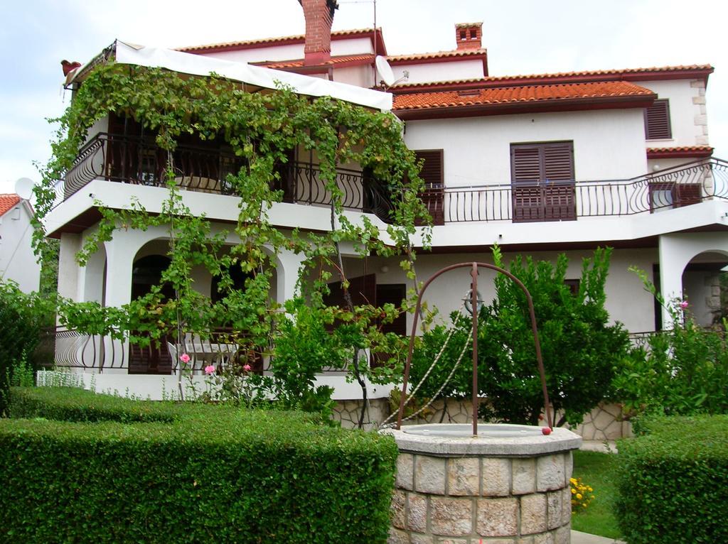 P&Z Apartments Rab Town Exterior foto